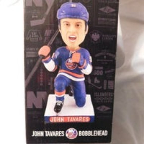 New York ISLANDERS NHL JOHN TAVARES BOBBLEHEAD 2015-2016 Inaugural Season - Picture 8 of 9